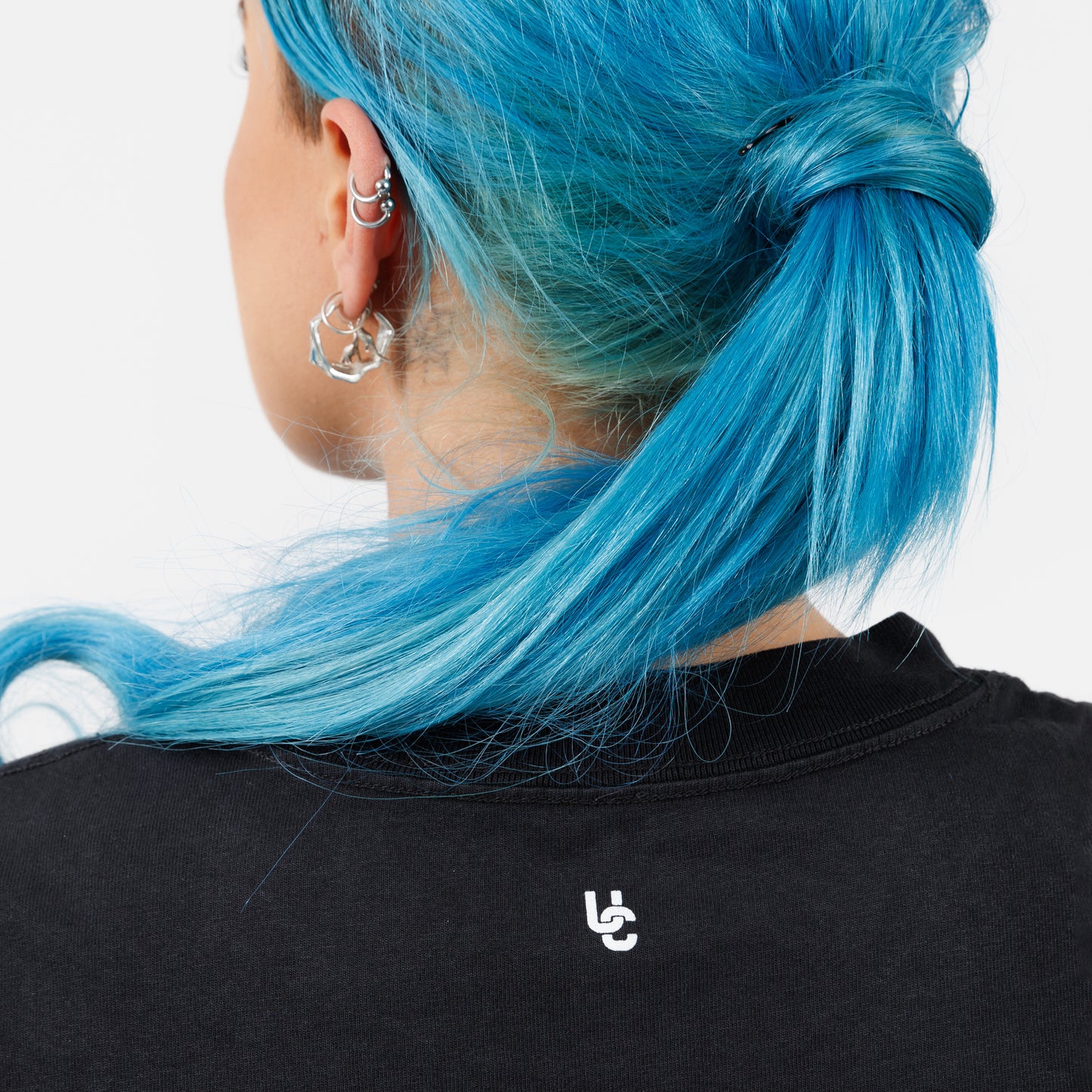 CREATE. Essentials Crop T (Faded Black)