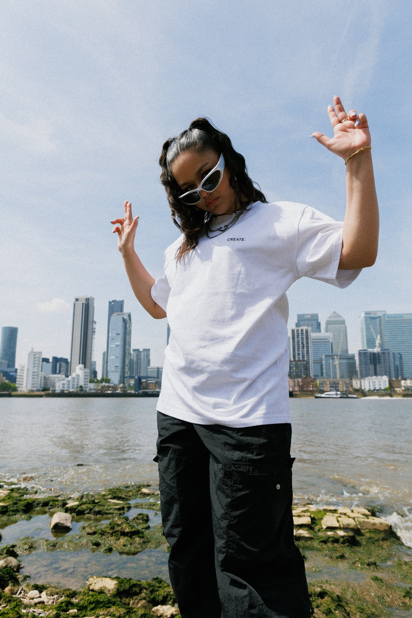 MIA Artist Heavy T-shirt (White / Volt)